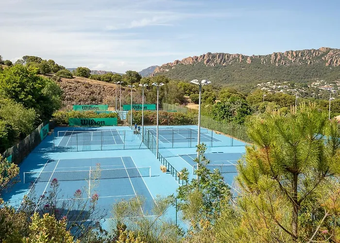 Apartamento L'esquinade J3 029 By Interhome Saint-Raphaël